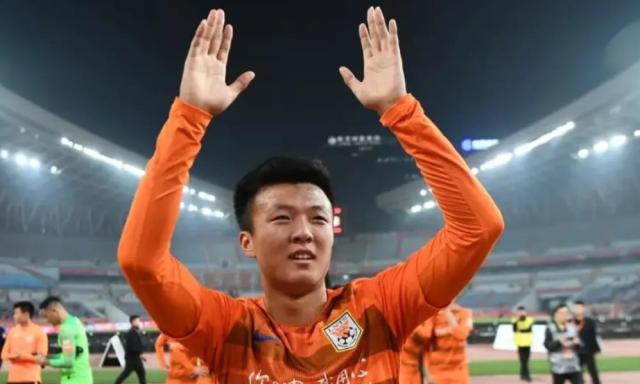 球探体育-泰山春训练新人内外都要抓 报名亚冠三将着眼未来